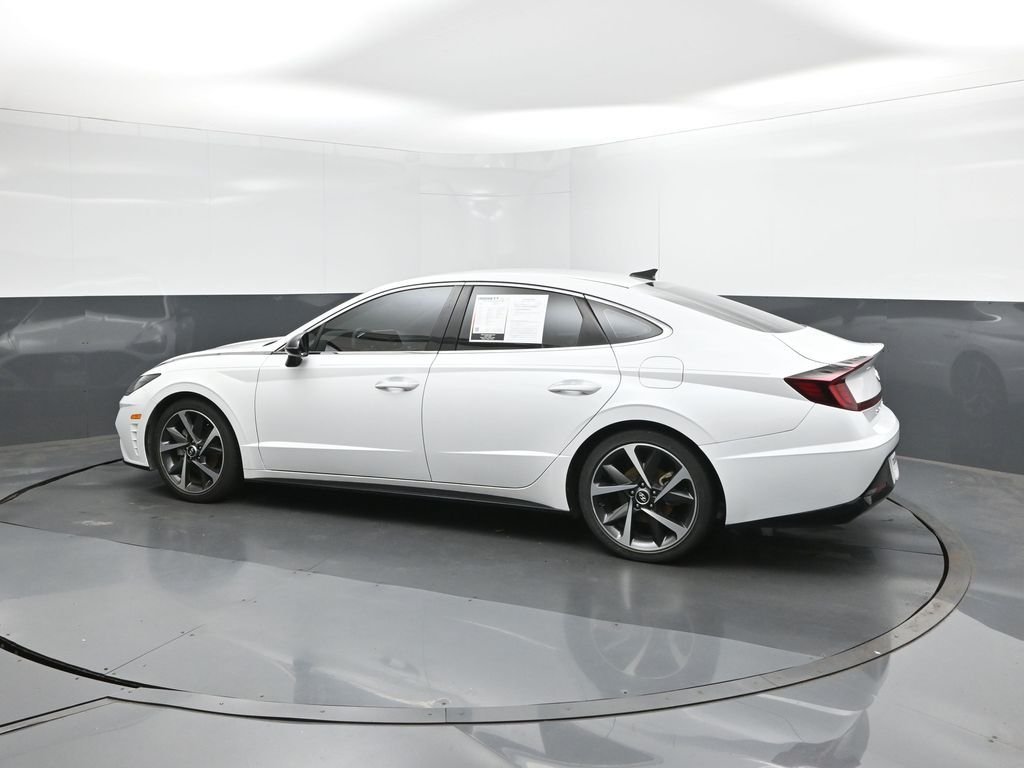 Used 2021 Gray Hyundai SEL Plus image 17