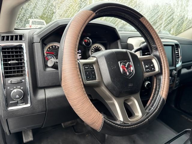 Used 2016 Bright White Clearcoat Ram Laramie image 17