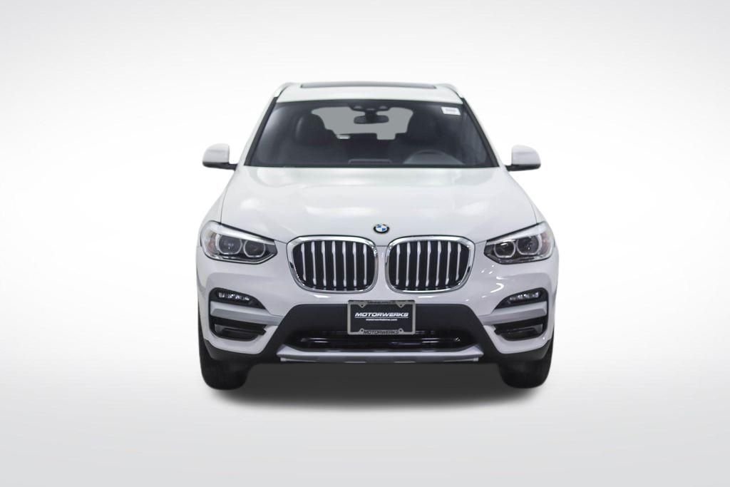 Used 2021 Alpine White BMW xDrive30i image 9