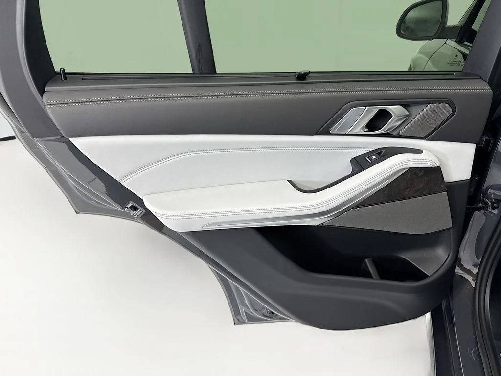 New 2026 Gray BMW sDrive40i image 25
