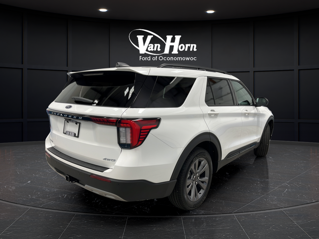 Used 2026 Star White Metallic Tri-Coat Ford Active image 7
