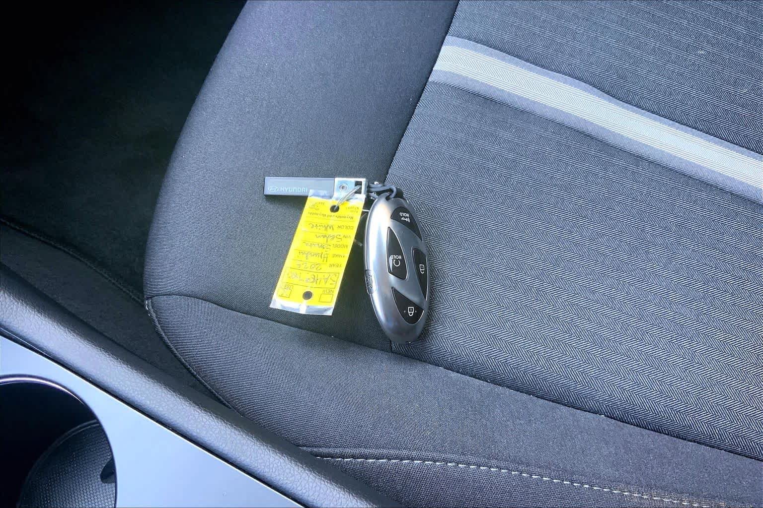 Used 2025 Serenity White Hyundai SE image 14