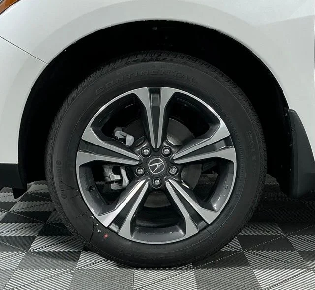 Certified Used 2026 Platinum White Pearl Acura Technology Package image 12