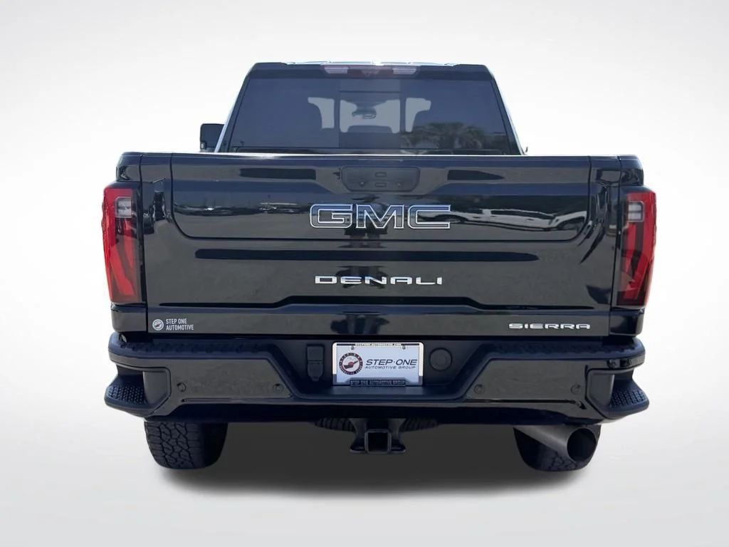 Used 2024 Black GMC Denali Ultimate image 5