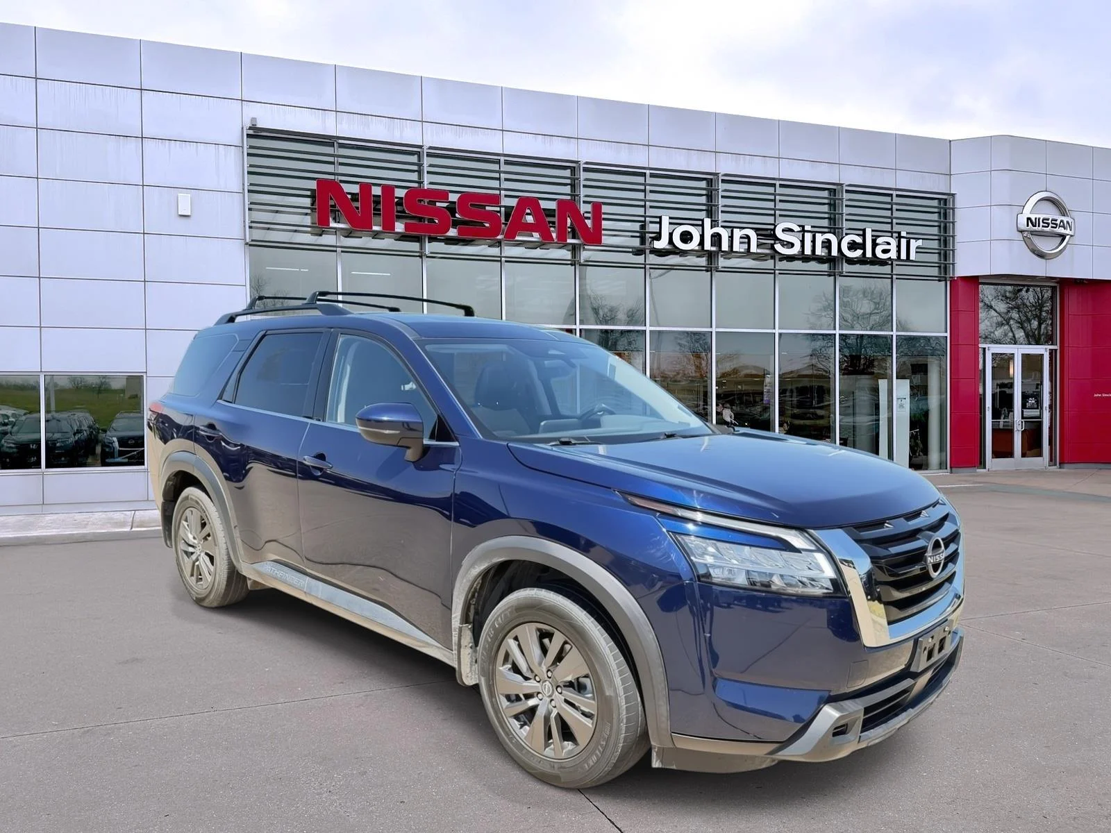 2022 Nissan Pathfinder SV 4WD's photo