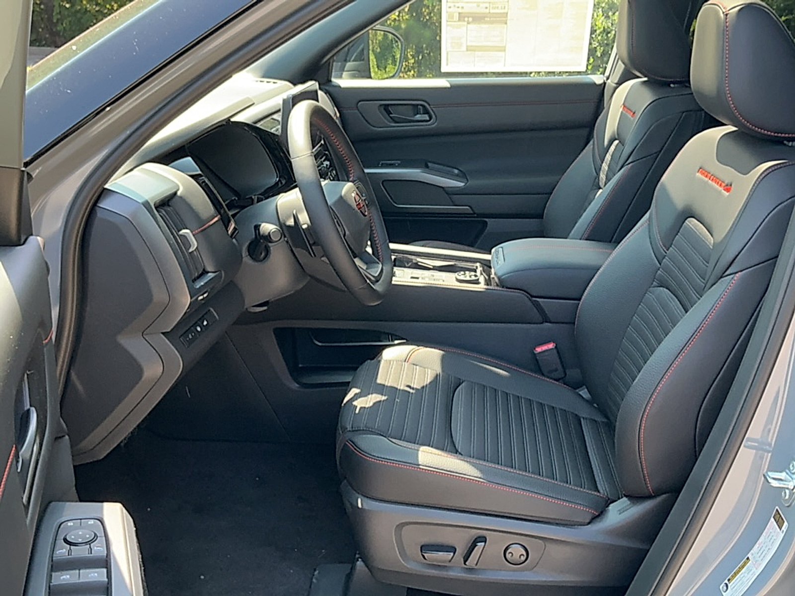 New 2026 Boulder Gray Pearl/Super Black Nissan Rock Creek image 13