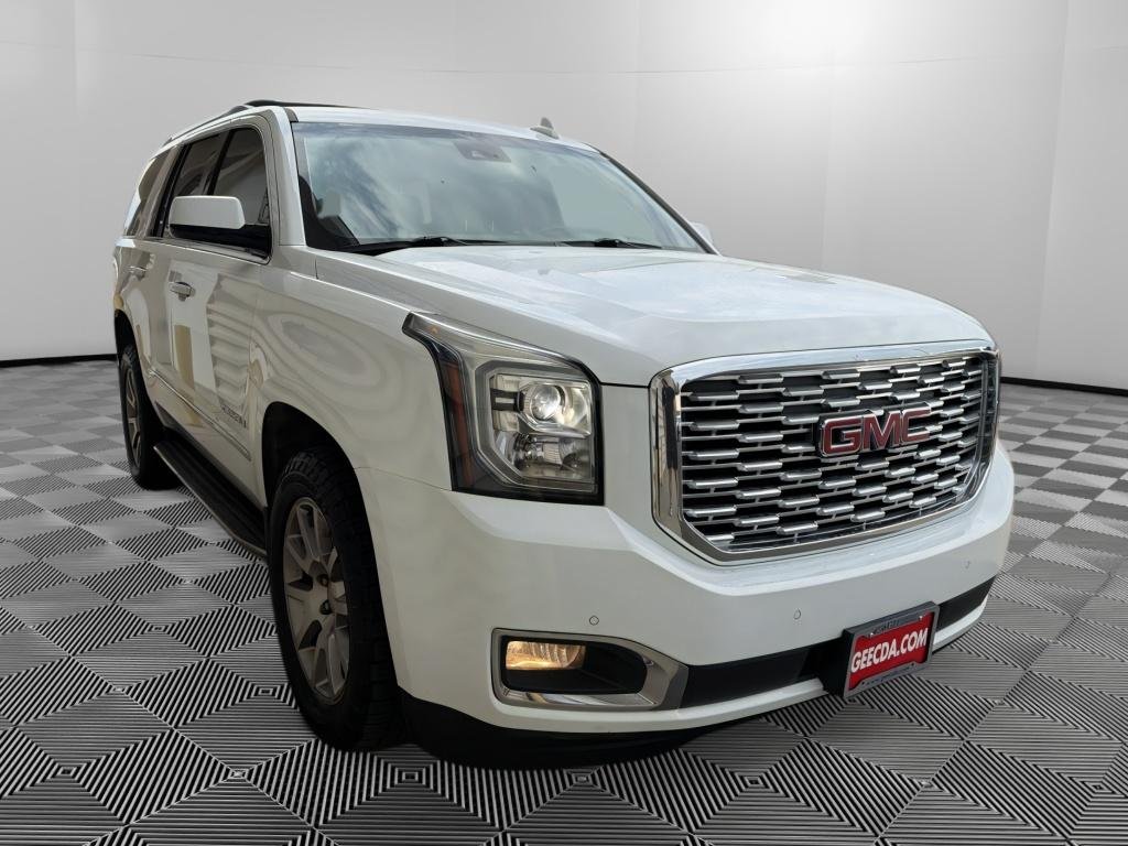 Used 2019 SUMMIT WHITE GMC Denali image 3