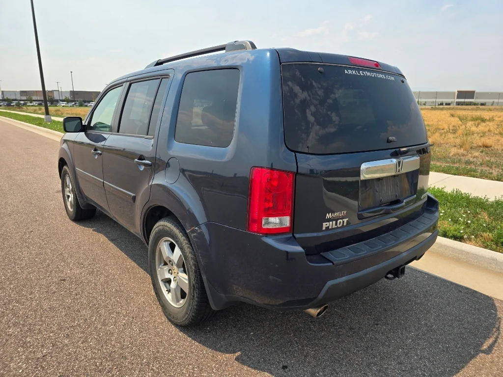 Used 2009 White Honda EX image 3
