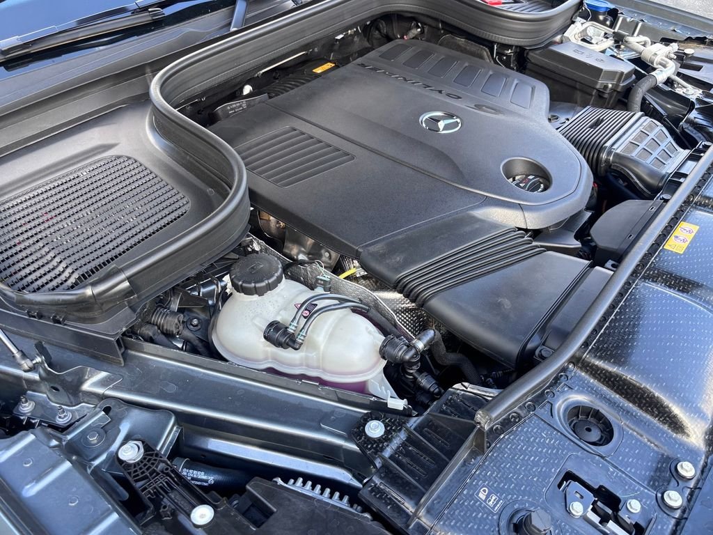 New 2026 Selenite Grey Metallic Mercedes-Benz GLS 450 image 27