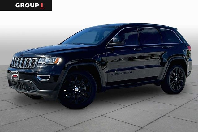 Pre-Owned 2018 Jeep Grand Cherokee Laredo RWD Sport Utility