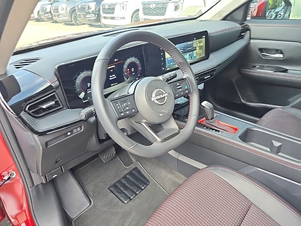 Certified Used 2025 Red Nissan SR image 13