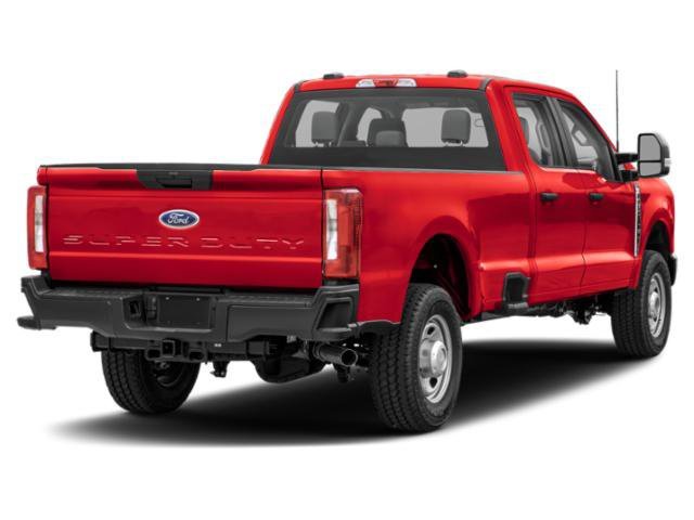 Used 2024  Ford  image 2