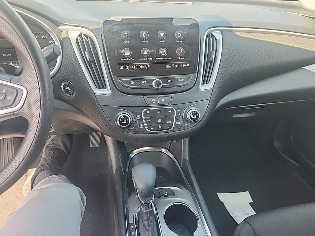 Used 2024 Gray Chevrolet LT image 22