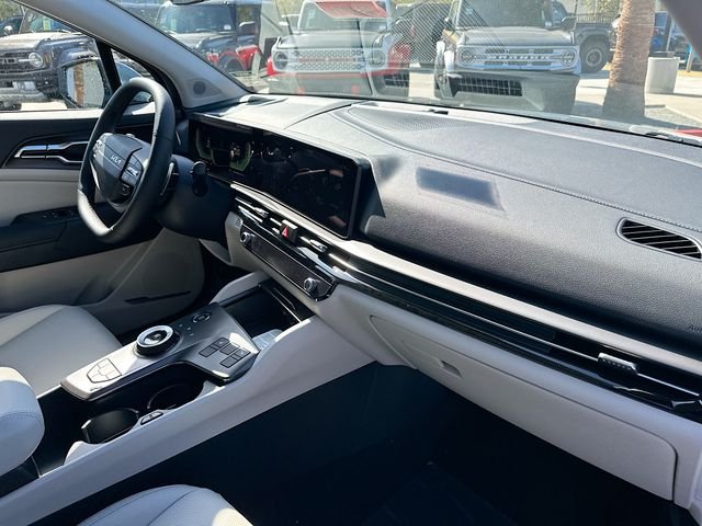 New 2026 Heritage Blue Kia EX image 29