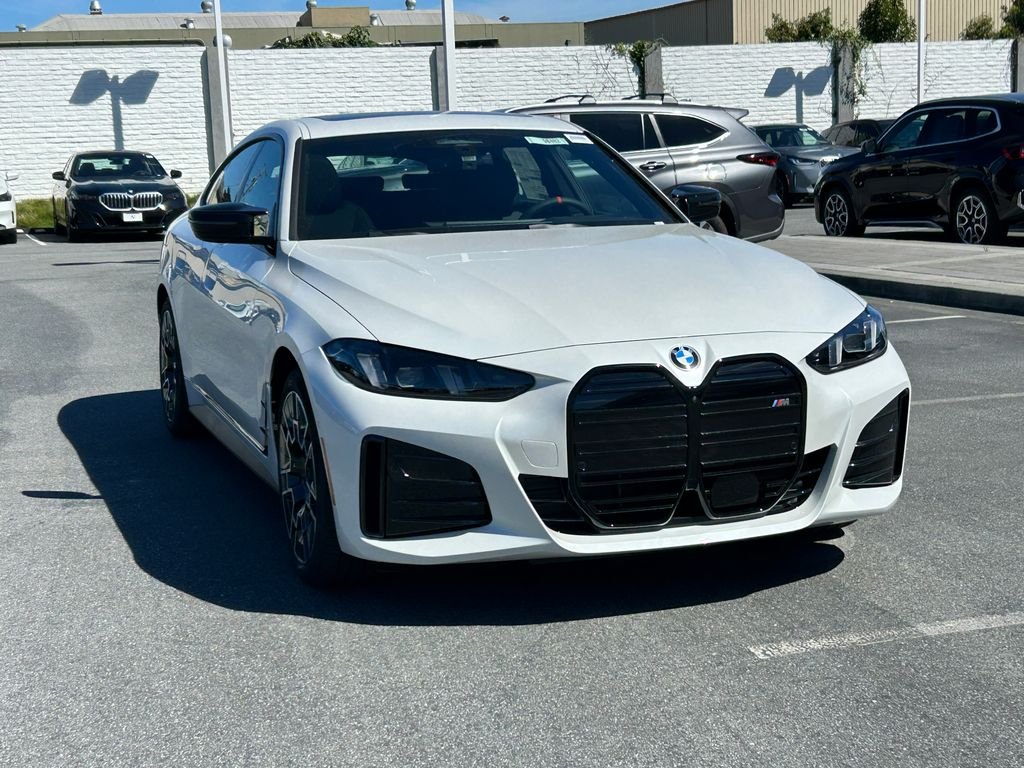 New 2026 White Metallic BMW M60 image 7