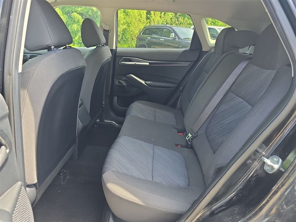 Used 2022 Black Kia LX image 16