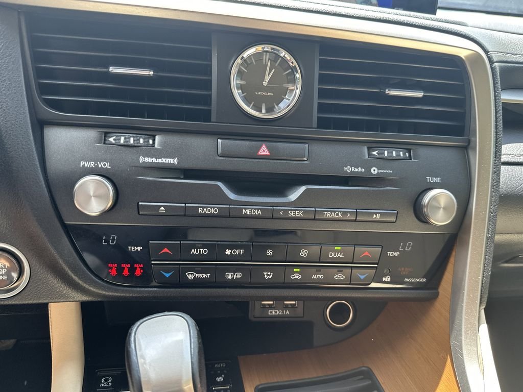 2021 Lexus RX 350 - Photo 19