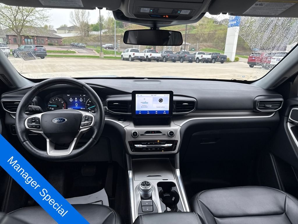 Used 2022 Silver Ford XLT image 13