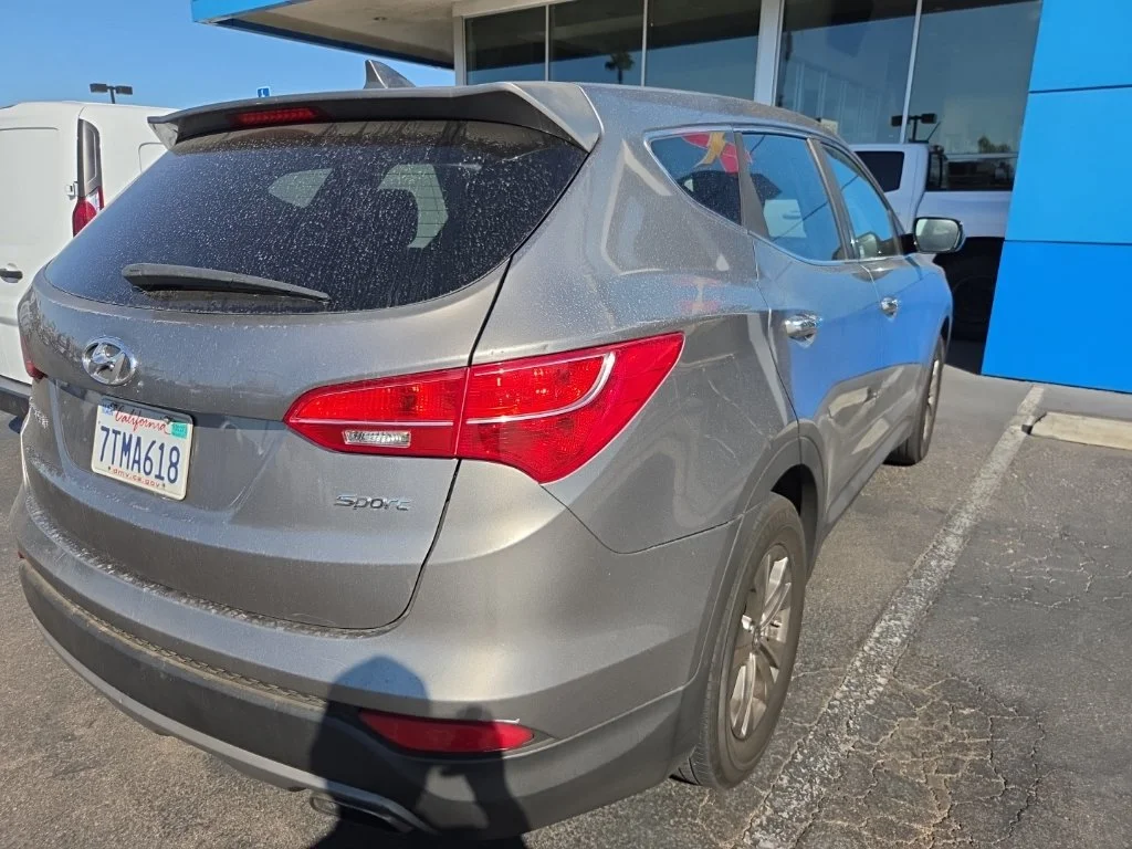 Used 2015 Gray Hyundai Base image 3