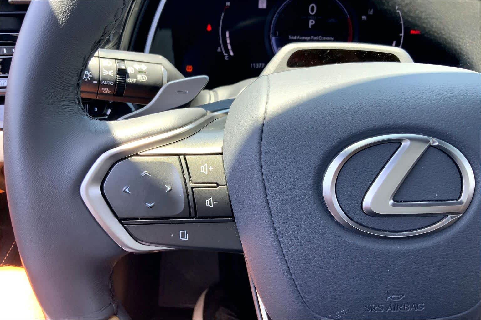 Used 2024 Eminent White Pearl Lexus Premium Plus image 24