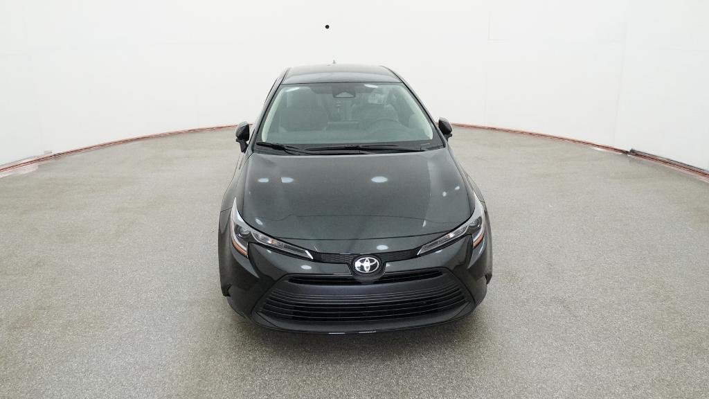 New 2026 Midnight Black Metallic Toyota LE image 12