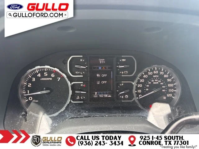 Used 2020 White Toyota SR5 image 12