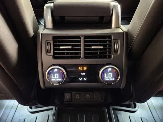Used 2025 Santorini Black Metallic Land Rover S image 31