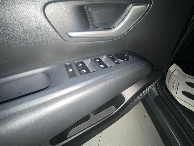 Used 2025 Gray Hyundai SEL image 13