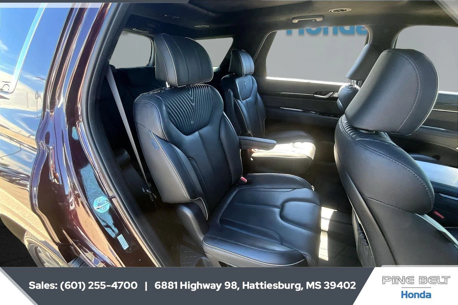 Used 2024 Sierra Burgundy Hyundai Calligraphy image 20
