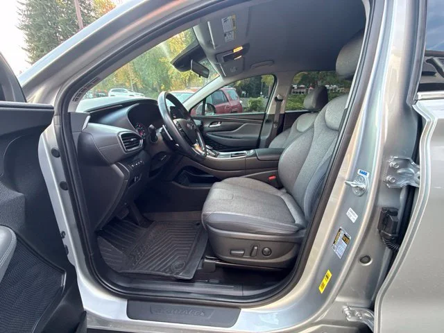 Used 2023 Shimmering Silver Pearl Hyundai SEL image 9
