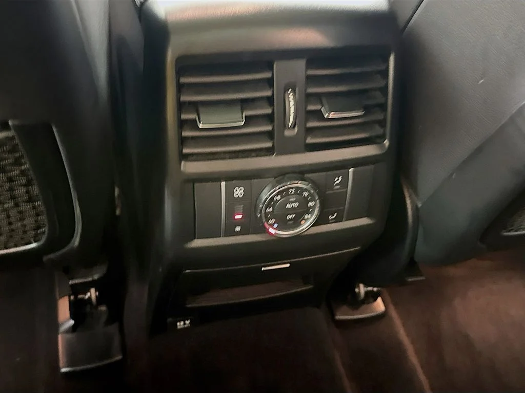 Used 2018 Gray Mercedes-Benz GLS 550 image 29
