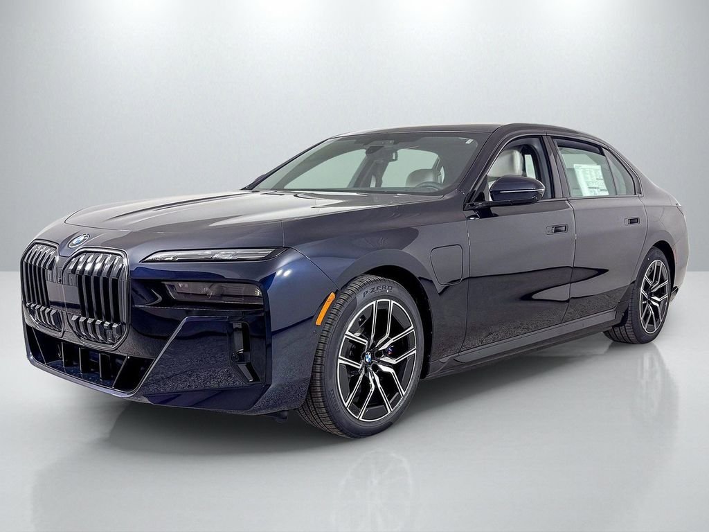 2025 BMW 7 Series 750e xDrive Sedan's photo