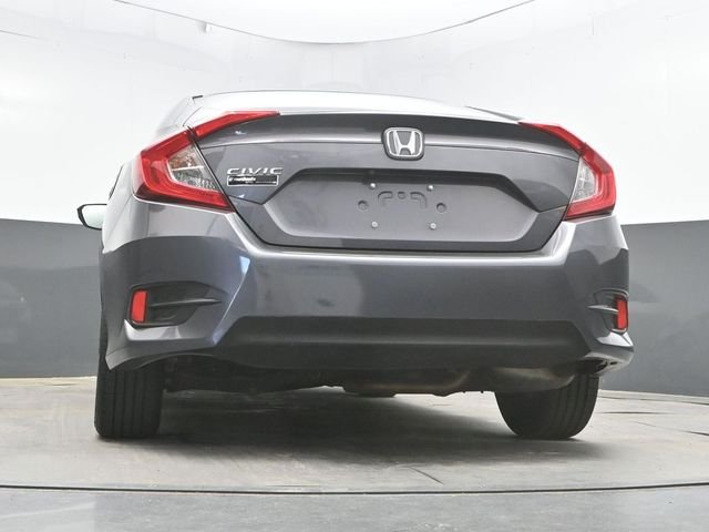 Used 2018 Gray Honda LX image 38