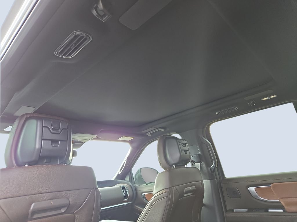 Used 2026 Oxford White Clearcoat Ford King Ranch image 15