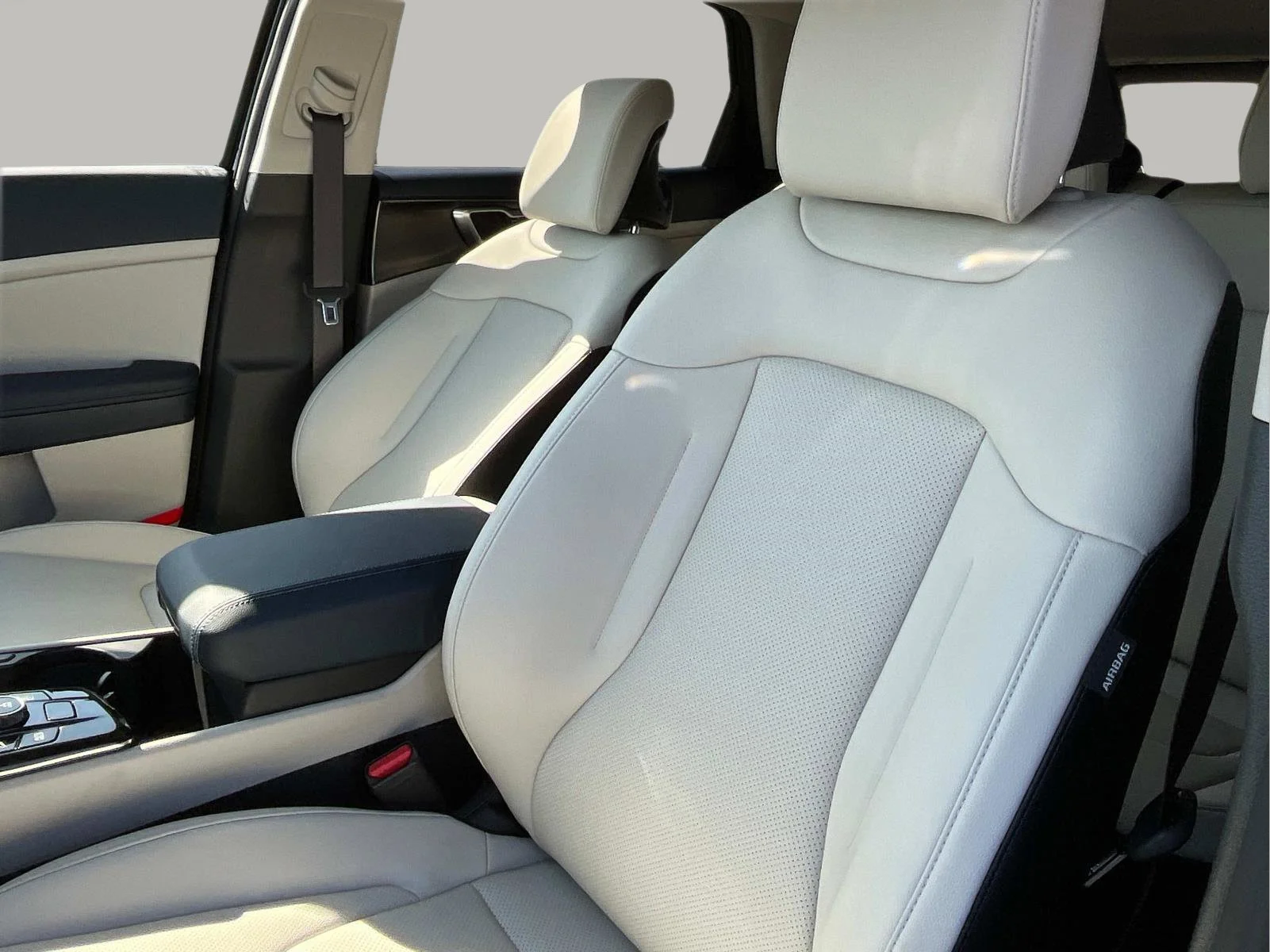 2025 Kia Sportage EX Hybrid - Photo 19