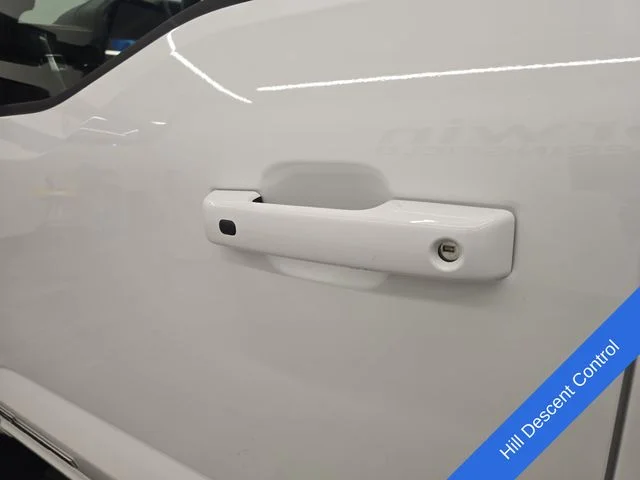 Certified Used 2025 Oxford White Ford Lariat image 20