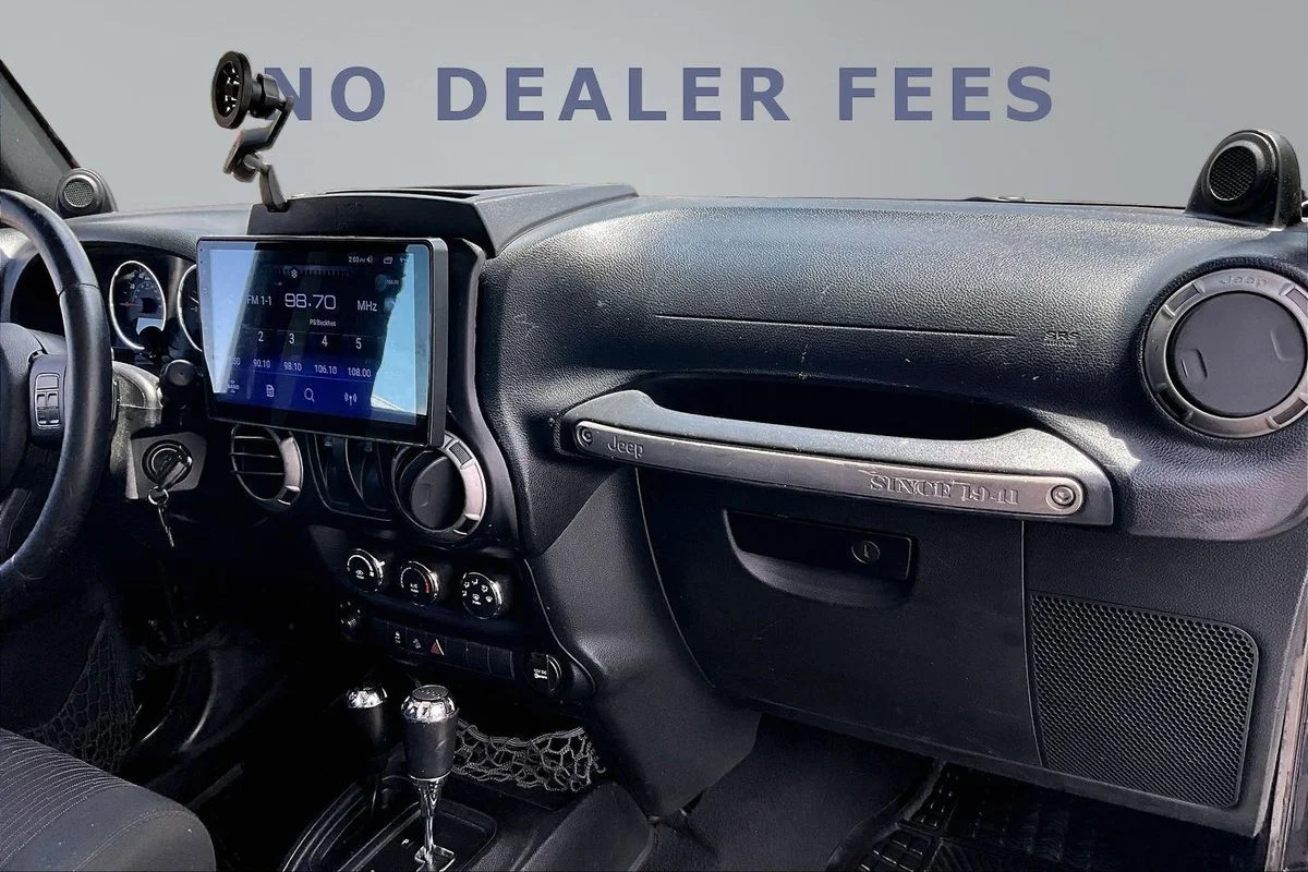 Used 2012  Jeep Sport image 25