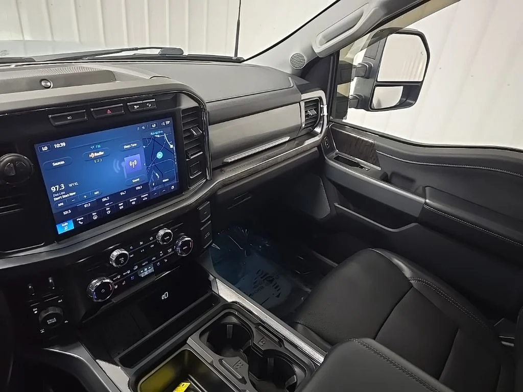Used 2024 Gray Ford Lariat image 32