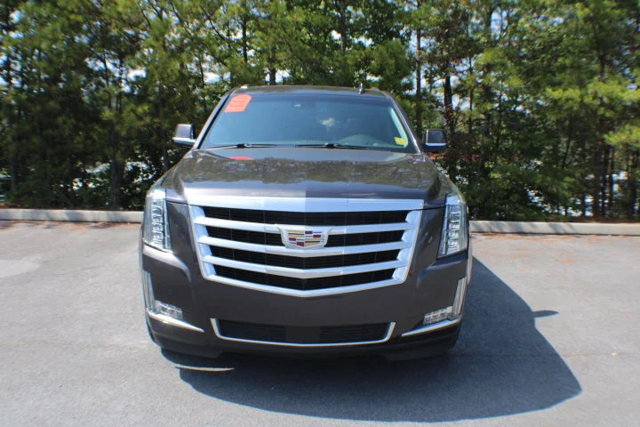 Used 2016 DARK GRANITE METALLIC Cadillac Premium Collection image 21
