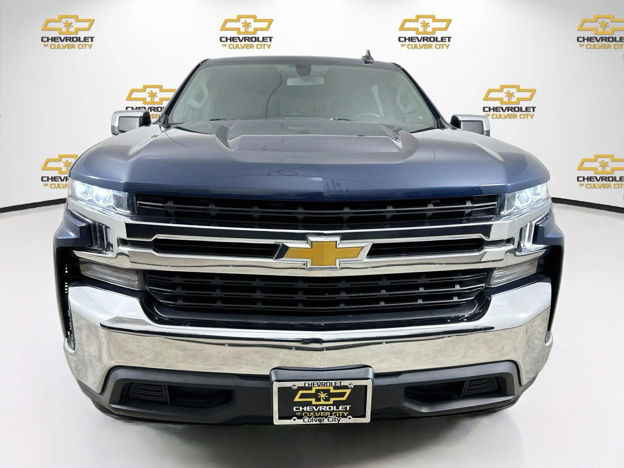 Used 2021 NORTHSKY BLUE METALLIC Chevrolet LT image 2
