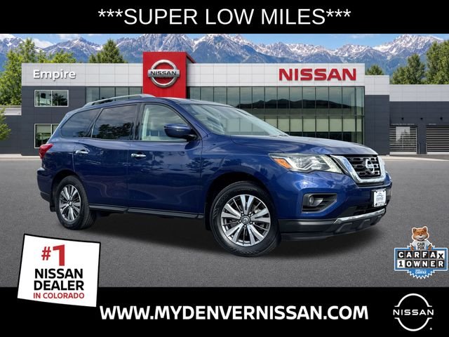 2019 Nissan Pathfinder SV 4WD's photo