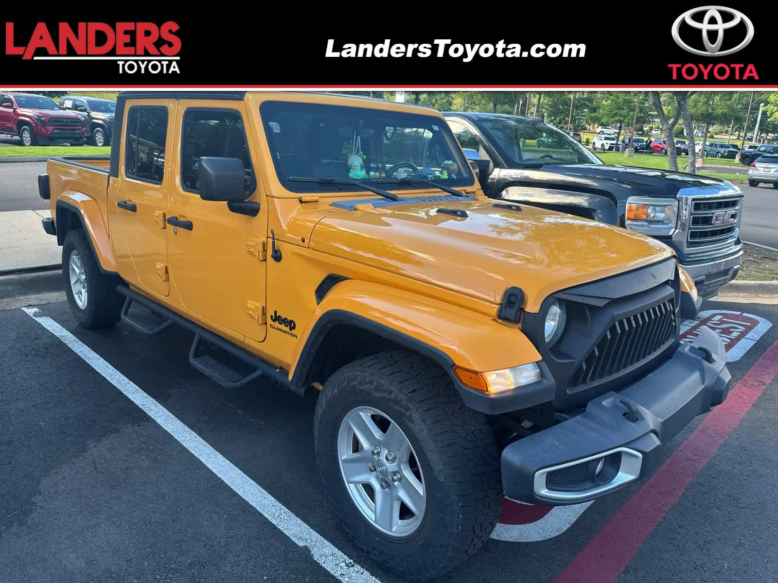 2021 Jeep Gladiator Sport S's photo