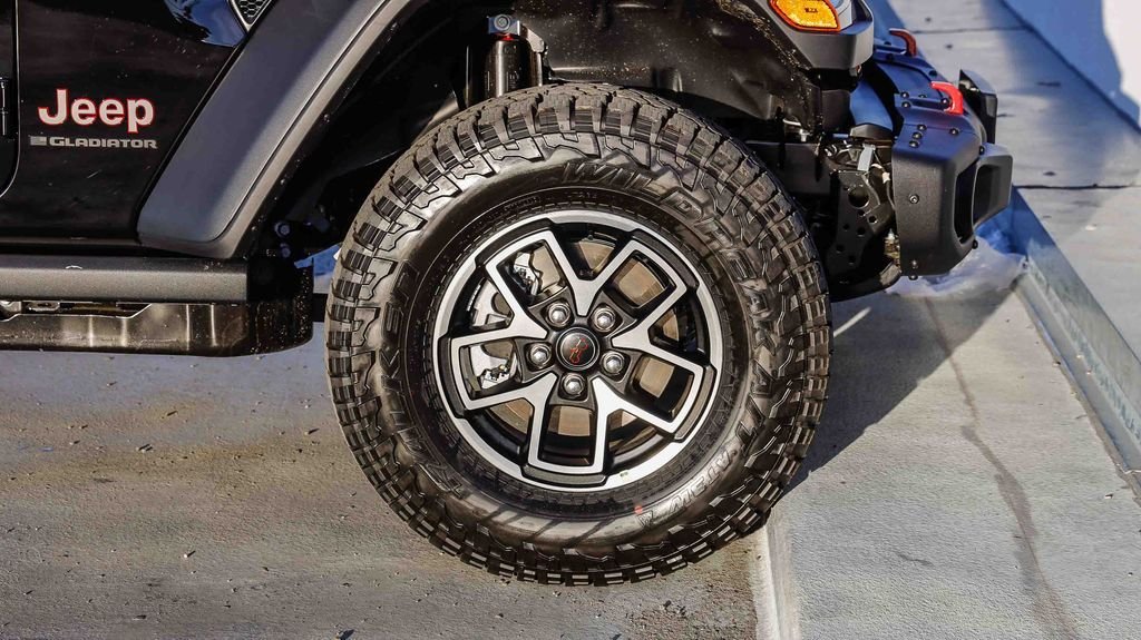 New 2026 Black Clearcoat Jeep Rubicon image 11