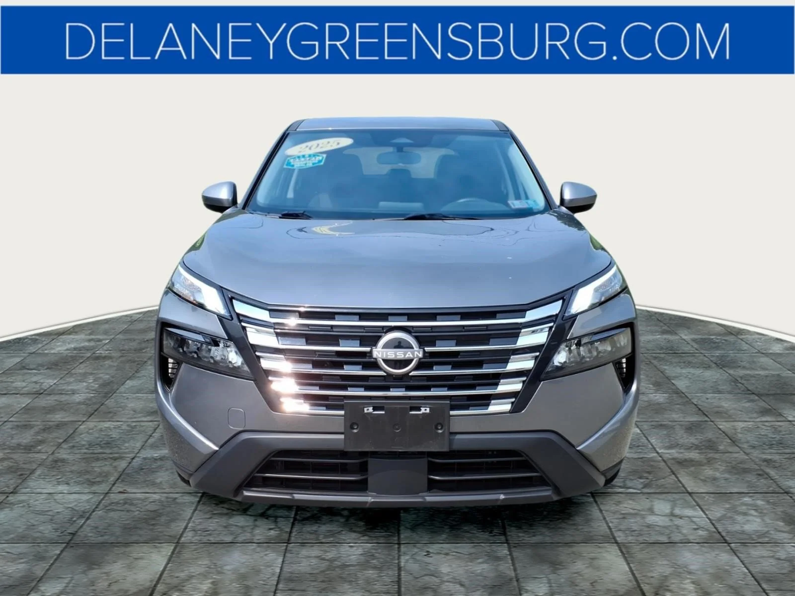 Used 2025 Gun Metallic Kad Nissan SV image 8