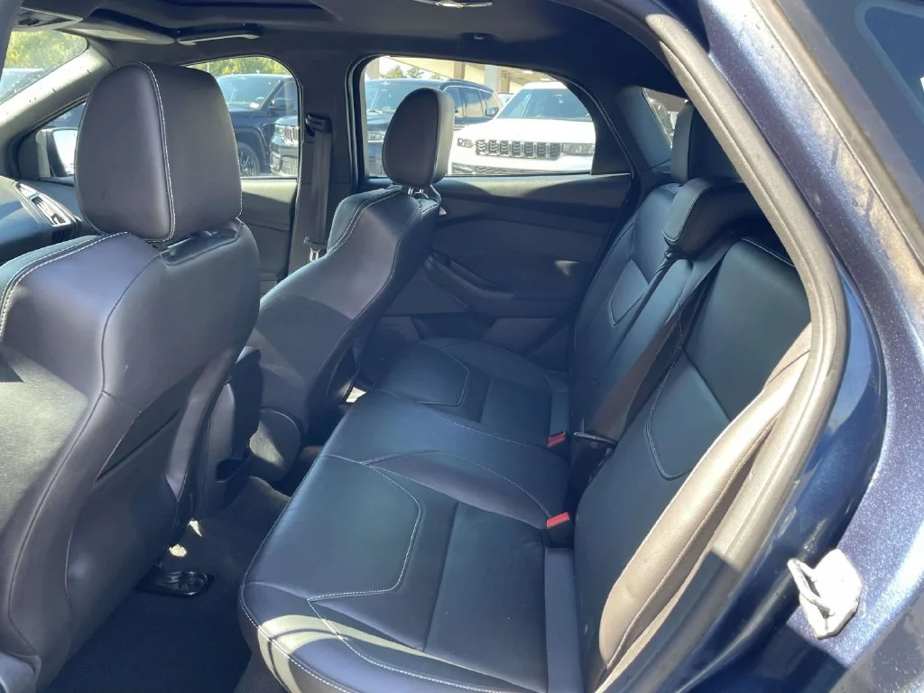 Used 2018 Blue Ford ST image 19