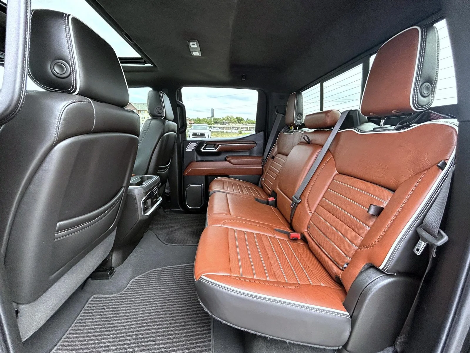 Used 2024 Black GMC Denali Ultimate image 20