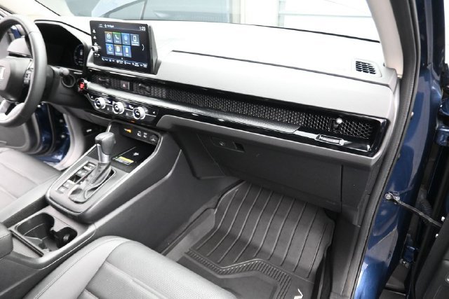 Used 2024  Honda EX-L image 29