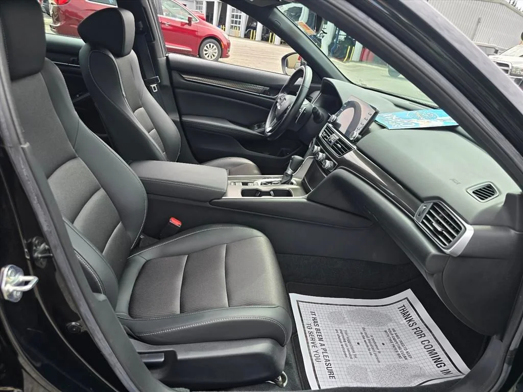 Used 2021 Black Honda Sport image 14