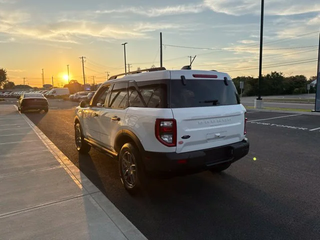 Used 2025 White Ford Big Bend image 5