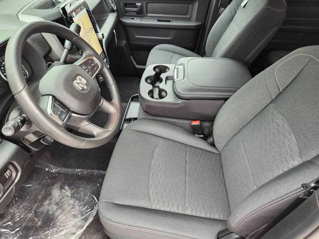 New 2026 Bright White Clearcoat RAM Tradesman image 9